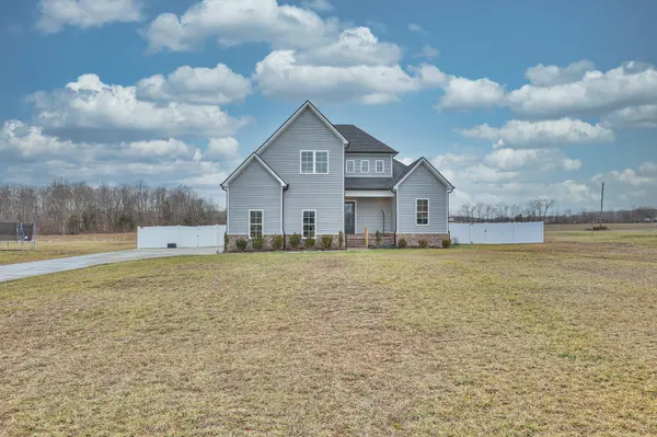 1181 Norton Rd, Manchester, TN 37355