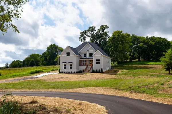 1217 Cliff Amos Rd, Spring Hill, TN 37174