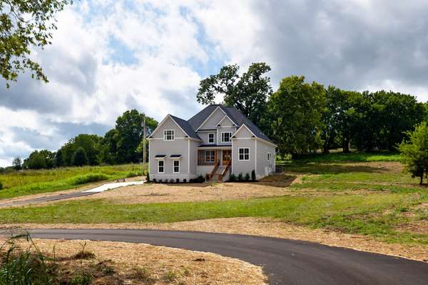 1217 Cliff Amos Rd, Spring Hill, TN 37174