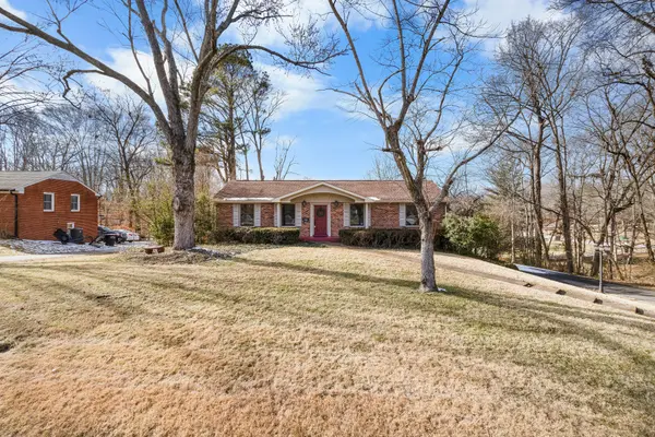 108 Johnson Cir, Clarksville, TN 37040
