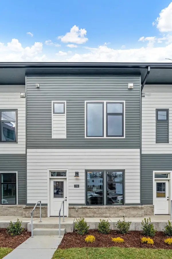 216 Hart St, Nashville, TN 37210