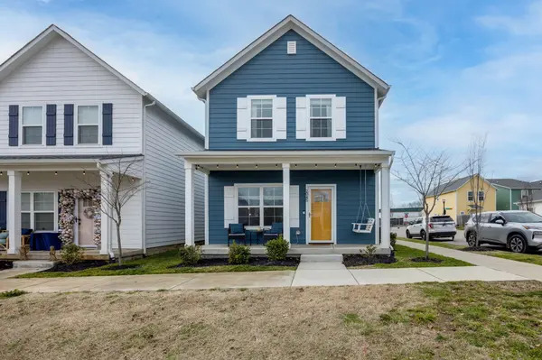 2045 Village Park Cir, Old Hickory, TN 37138