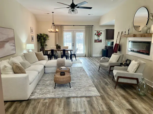 3031 Core Dr, Clarksville, TN 37040