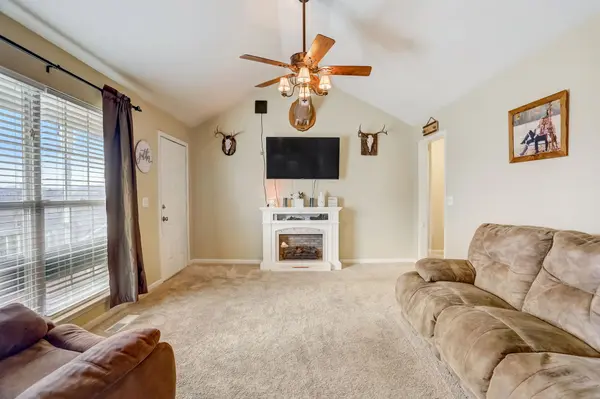 226 High Chaperal Dr, Goodlettsville, TN 37072