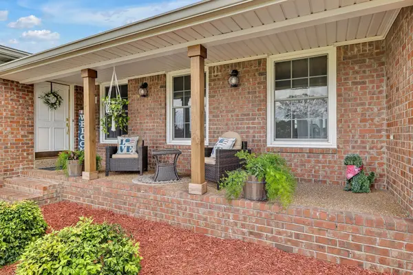 154 Greenfield Ln, Castalian Springs, TN 37031