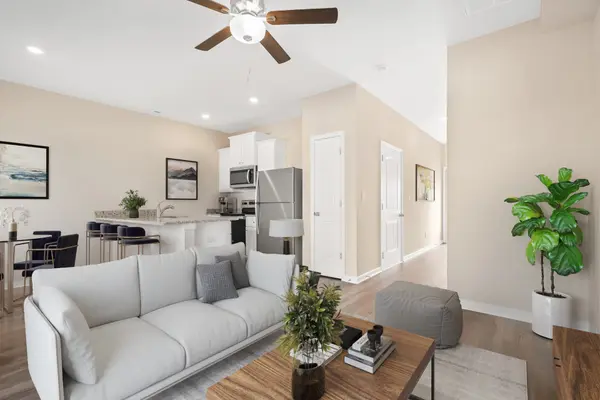 308 David Bolin Drive, La Vergne, TN 37086