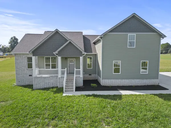 110 Aplin Branch Rd,  Cottontown,  TN 37048