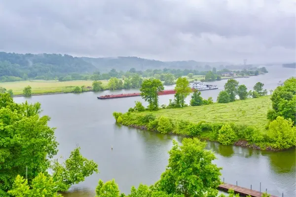 400 Warioto Way #910, Ashland City, TN 37015