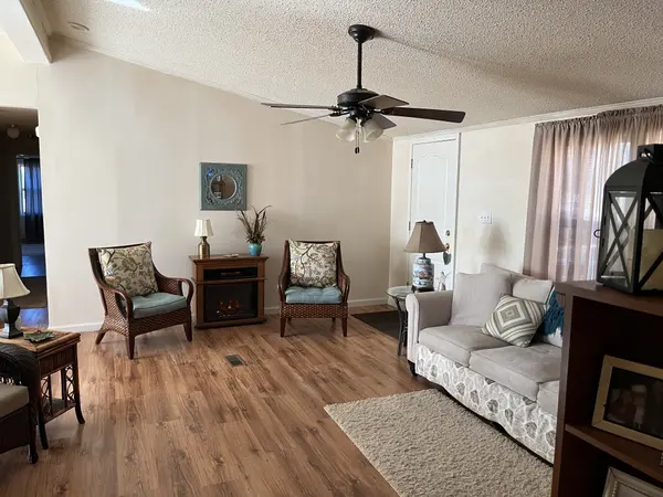 1134 Poplar Ridge Rd, Chapmansboro, TN 37035