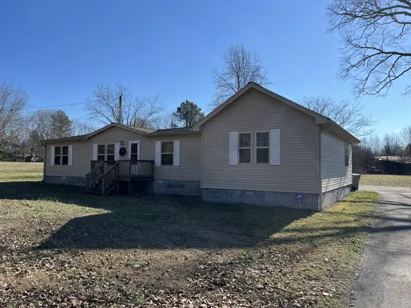1134 Poplar Ridge Rd, Chapmansboro, TN 37035