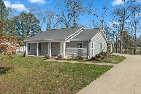 718 Brenda Ave, Loretto, TN 38469