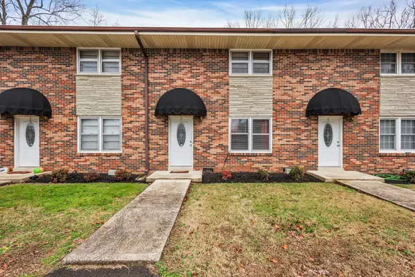 200 Meadow View Ln, Dickson, TN 37055