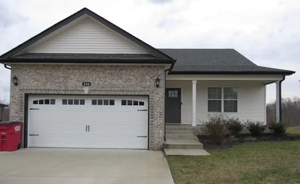 156 Tomahawk Pt, Clarksville, TN 37040