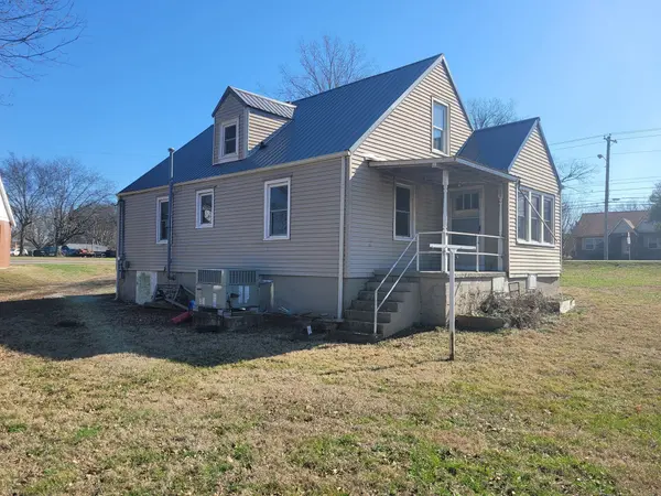508 Lewis Ave, Shelbyville, TN 37160