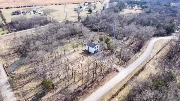 7661 Lowe Christiana Rd, Christiana, TN 37037