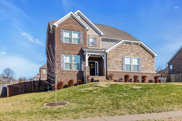1063 Harvey Springs Dr, Spring Hill, TN 37174