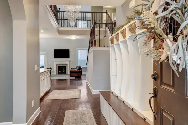 1063 Harvey Springs Dr, Spring Hill, TN 37174