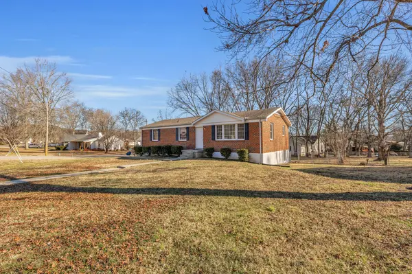 4004 Glenrose Dr, Columbia, TN 38401