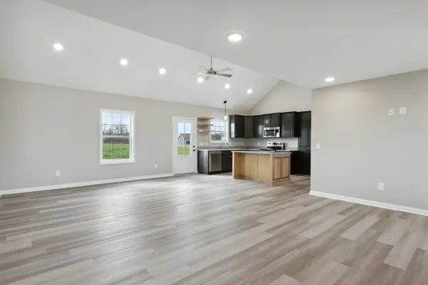 215 Hawkins Rd, Westmoreland, TN 37186