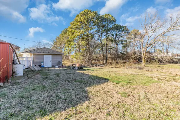 2302 Oakhurst Dr, Springfield, TN 37172