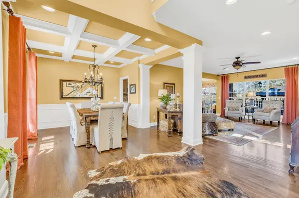 6738 Flat Creek Rd, College Grove, TN 37046