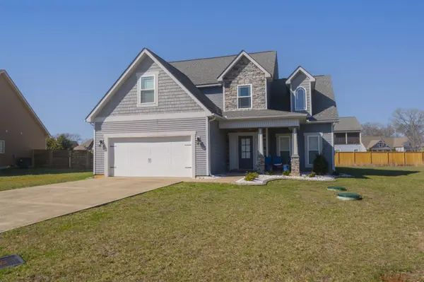 729 Laurel Ln, Murfreesboro, TN 37127