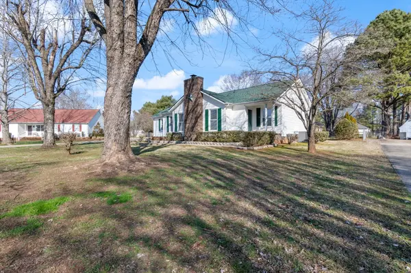 804 Buckeye Ct, Lascassas, TN 37085