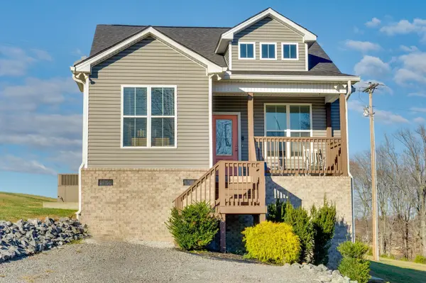 609 Womack Rd, Bethpage, TN 37022