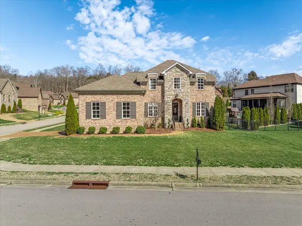 7020 Natchez Pointe Blvd, Nashville, TN 37221