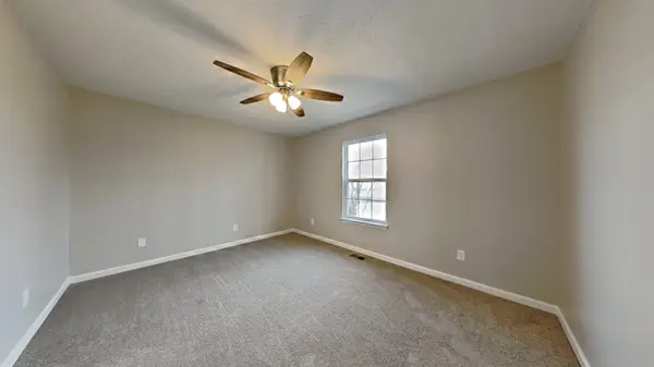 709 Eaglesham Dr, Christiana, TN 37037