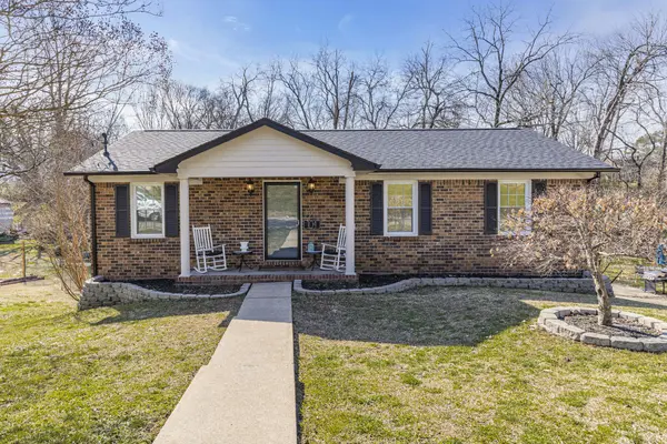 104 8th Ave, Columbia, TN 38401