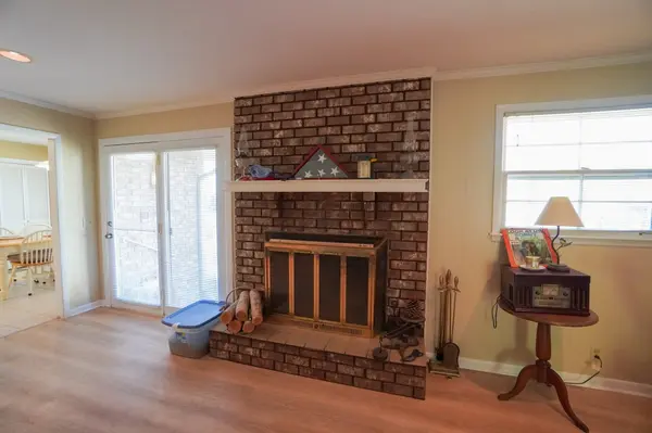 104 Knoll Ln, Hendersonville, TN 37075