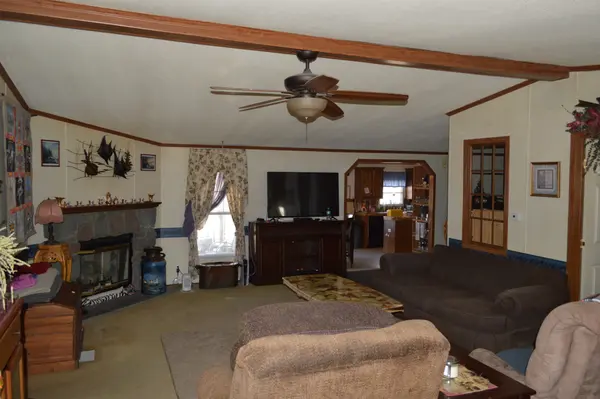 1621 Evans Rd, Clarksville, TN 37042
