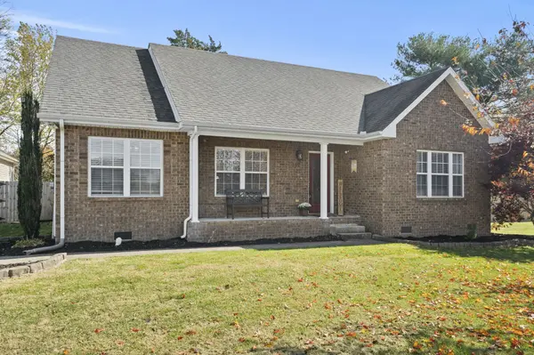 112 Eagles Nest Dr, Portland, TN 37148