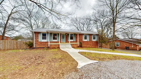 106 Marseille Dr, Hendersonville, TN 37075