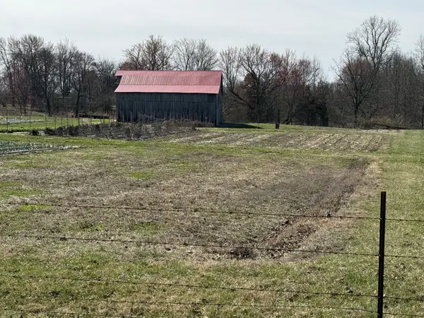 409 Northup Rd, Portland, TN 37148