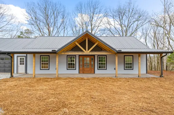 9 Skaggs Lane, Linden, TN 37096