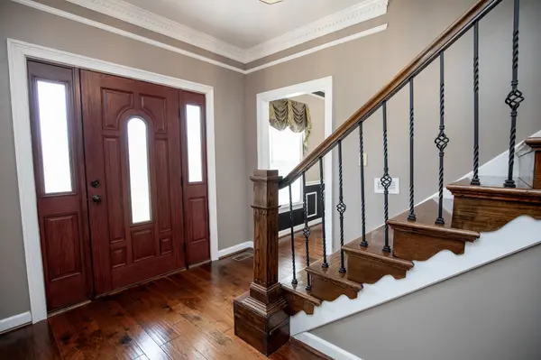 1730 Stop Thirty Road, Hendersonville, TN 37075