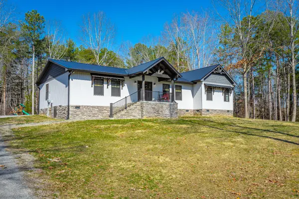 340 NW Potter Place Road, Charleston, TN 37310