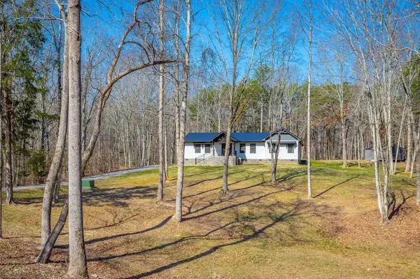 340 NW Potter Place Road, Charleston, TN 37310
