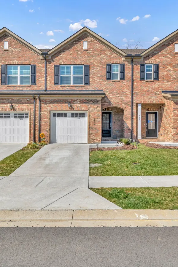 3049 Duvall Dr, Gallatin, TN 37066