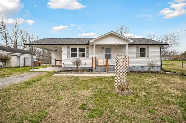 242 Frosty Pt, Dowelltown, TN 37059