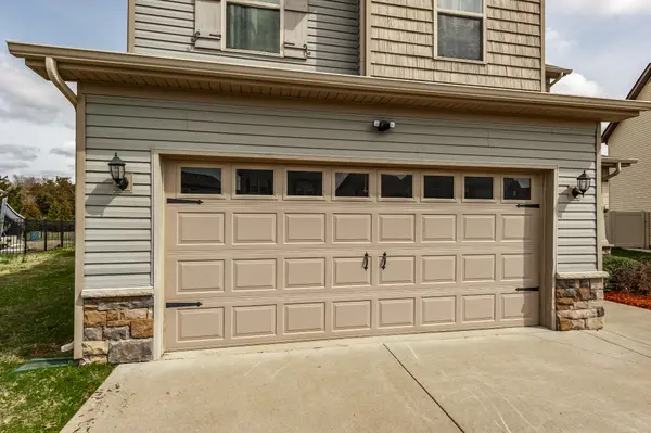 1715 Warmingfield Dr, Murfreesboro, TN 37127