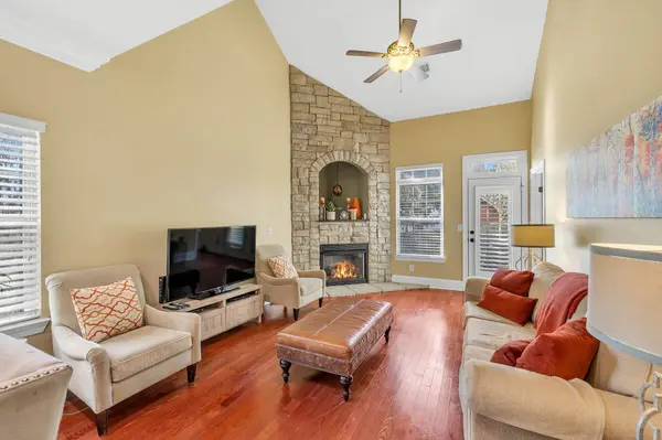 5606 Cloverland Dr #110, Brentwood, TN 37027