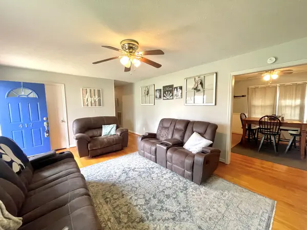 417 Wayne Dr, Hopkinsville, KY 42240