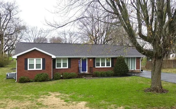 417 Wayne Dr, Hopkinsville, KY 42240