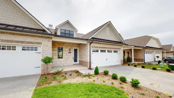 1024 Club View Dr #A202, Gallatin, TN 37066