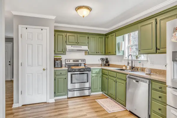 1330 Shearron Ct, Murfreesboro, TN 37130