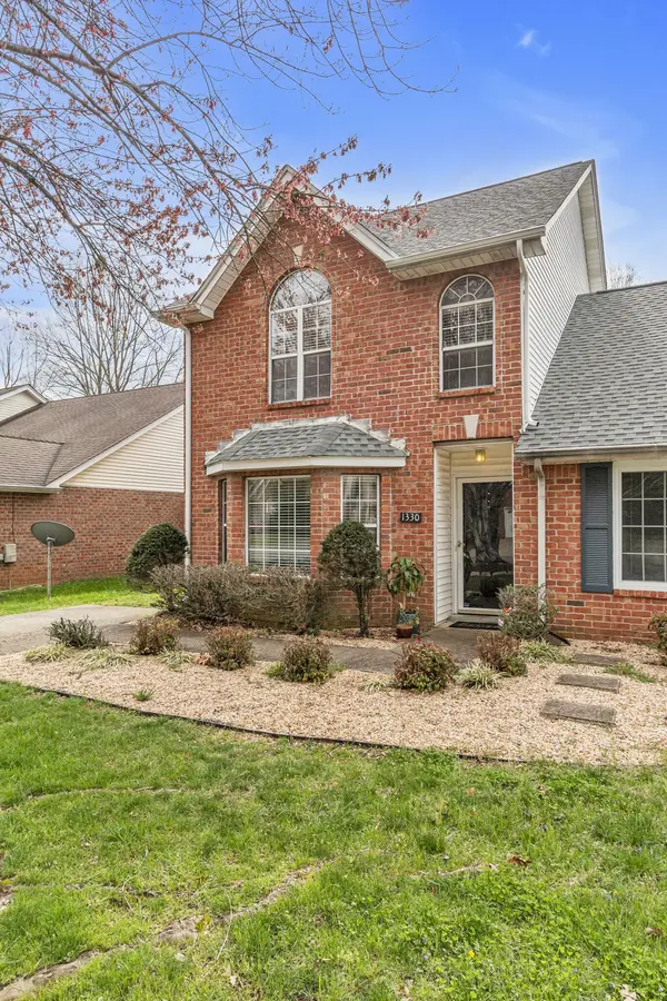 1330 Shearron Ct, Murfreesboro, TN 37130