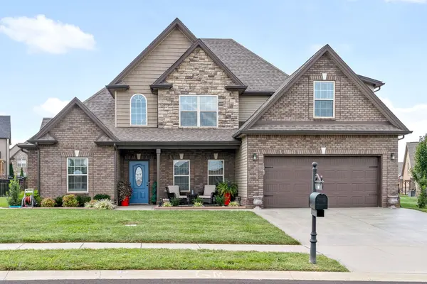 1045 Pitt Ln, Clarksville, TN 37043
